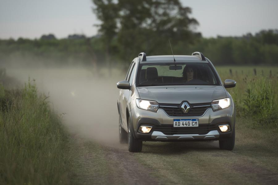  Renault Sandero Stepway 2019 года  (LA) (фото 36 из 40)
